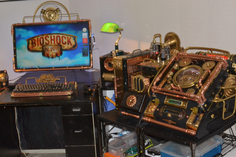 Illustration for article titled A BioShock PC That Lets You Browse Online For Hats, Garbage Food & Racist Rhetoric